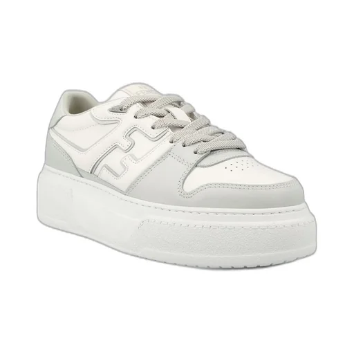 Low-Top Sneakers