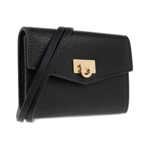 Wallet With Turn-Lock Closure