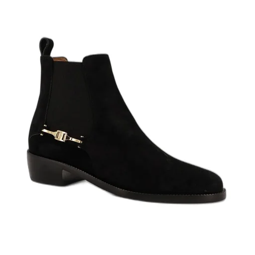 Chelsea Boots
