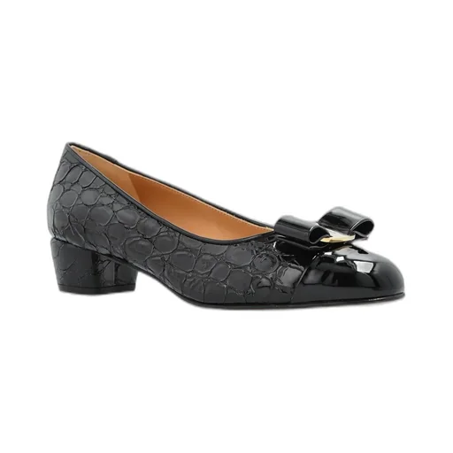Vara Bow Pumps