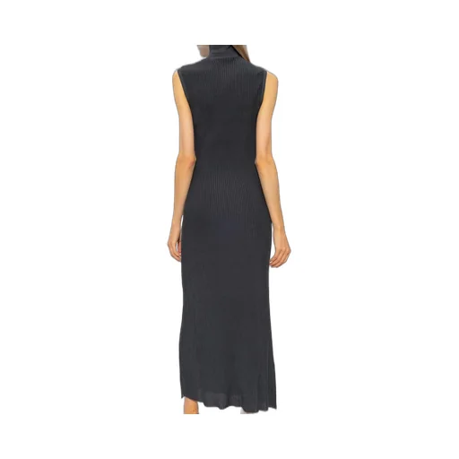 Ribbed Knit Maxi Dress