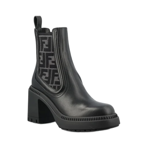 Chelsea Boots