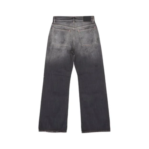 Wide-Leg Jeans