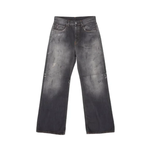 Wide-Leg Jeans