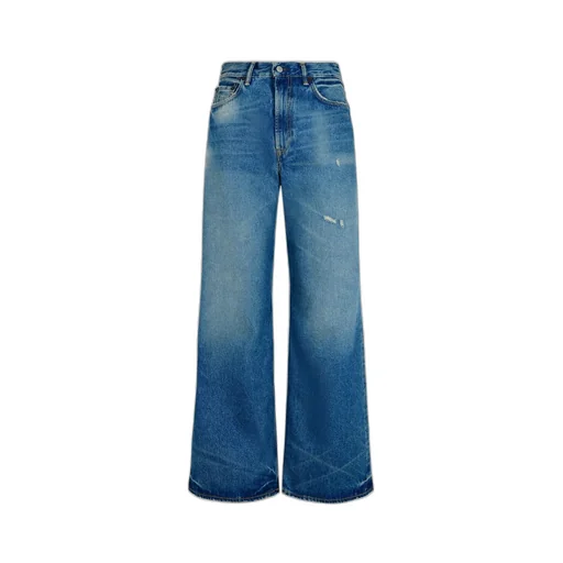 Wide-Leg Jeans