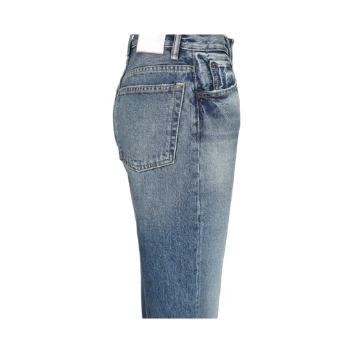 Wide-Leg Jeans