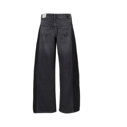 Wide-Leg Jeans