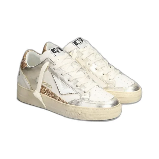 Low-Top Sneakers With Glitter Details