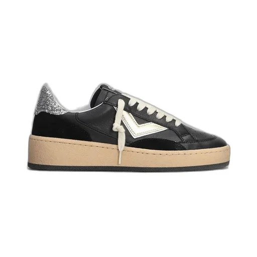 Low-Top Sneakers