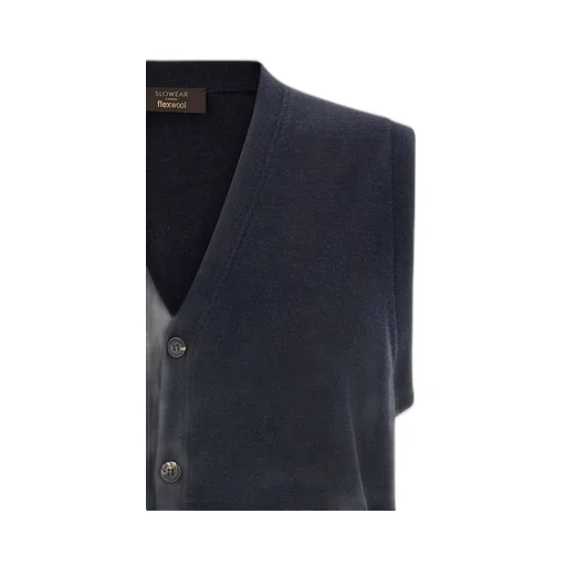 Sleeveless V-Neck Cardigan