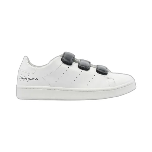 Low-Top Sneakers