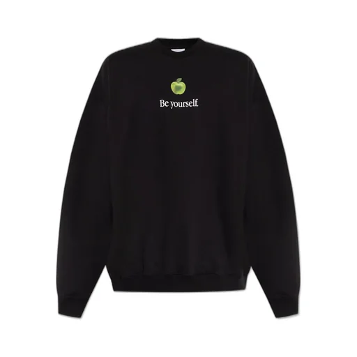 Sweatshirt With Apple Graphic