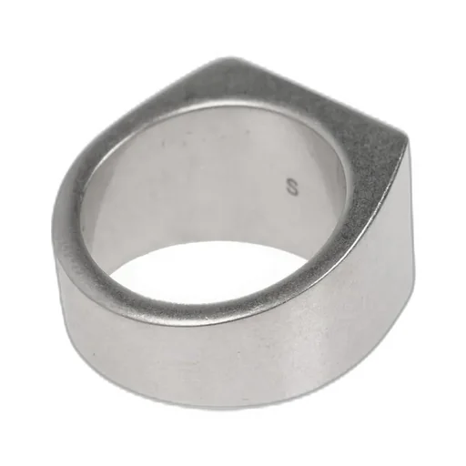 Signet Ring