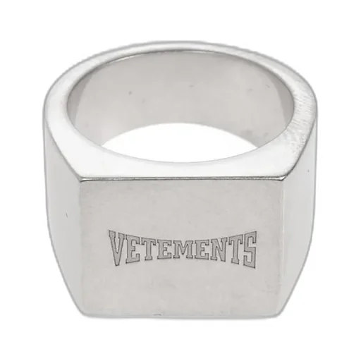 Signet Ring