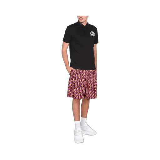 Medusa Chain Print Shorts