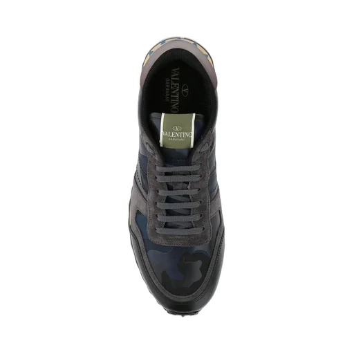 Runner Sneakers