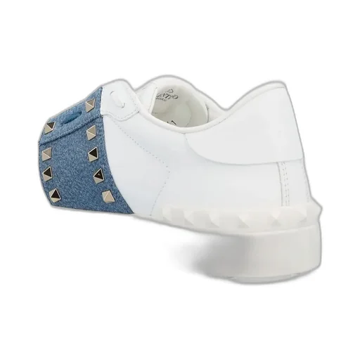 Low-Top Sneakers With Studs