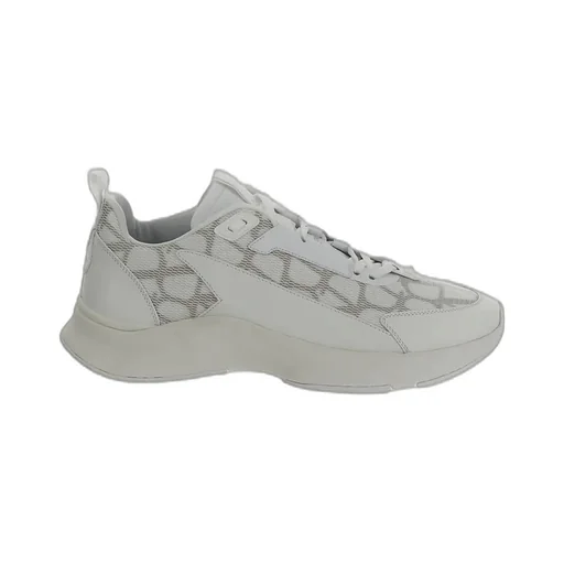 Low-Top Sneakers