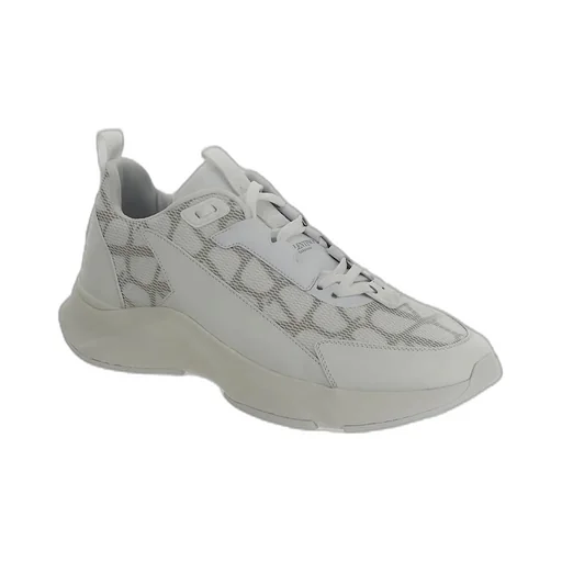 Low-Top Sneakers