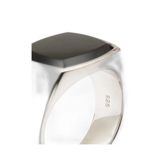 Signet Ring