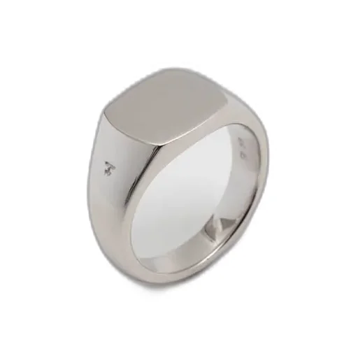 Signet Ring