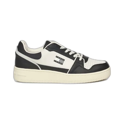 Low-Top Sneakers