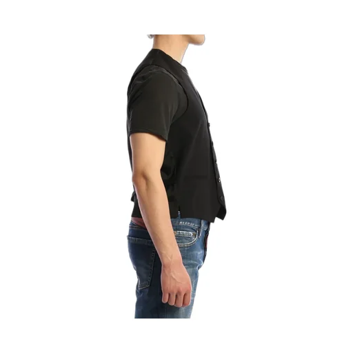 Sleeveless Vest