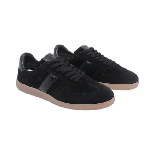 Low-Top Sneakers