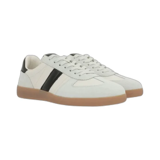 Low-Top Sneakers
