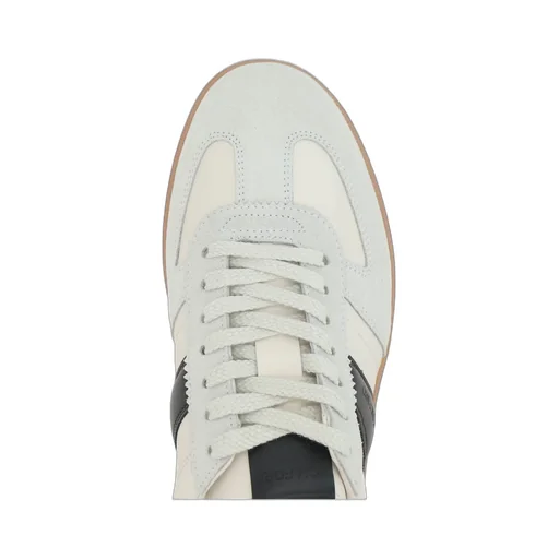 Low-Top Sneakers