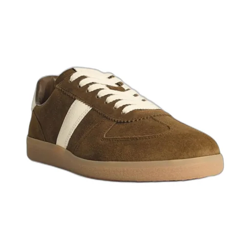 Low-Top Sneakers