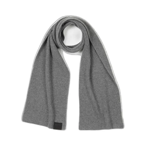 Ribbed Knit Scarf