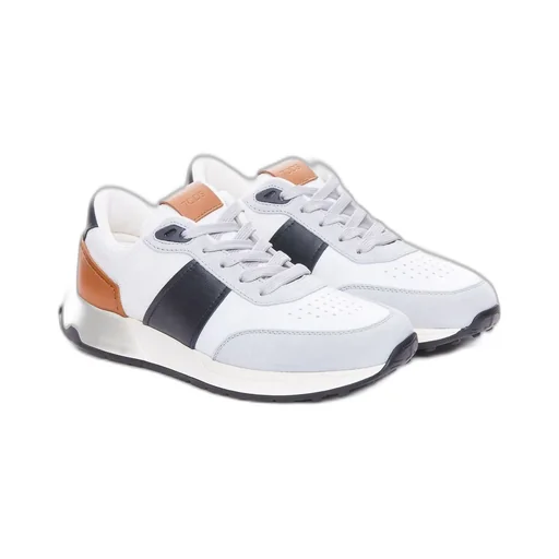 Low-Top Sneakers