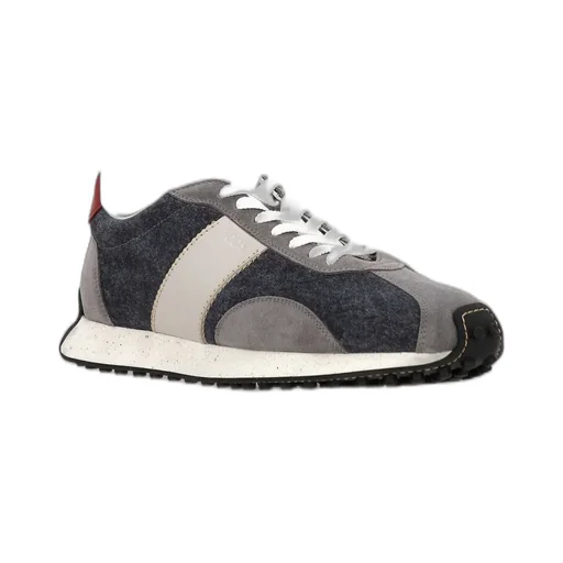 Low-Top Sneakers