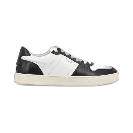 Low-Top Sneakers