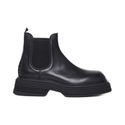 Chelsea Boots