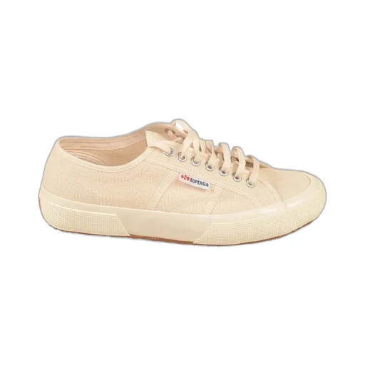 2750 Cotu Classic