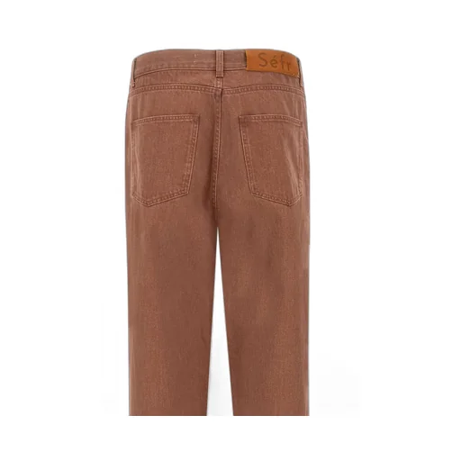 Wide-Leg Jeans