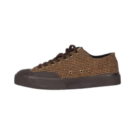 Low-Top Sneakers
