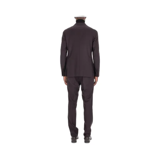 Suit