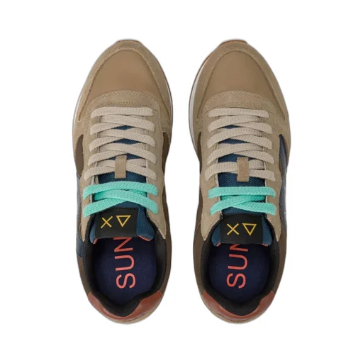 Low-Top Sneakers