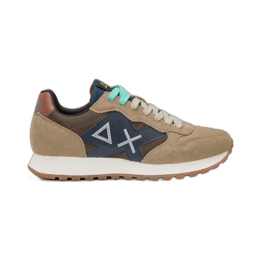 Low-Top Sneakers