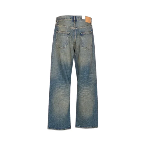 Wide-Leg Jeans