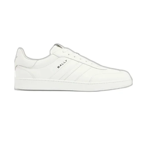 Low-Top Sneakers