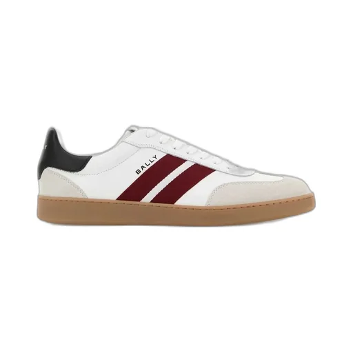 Low-Top Sneakers