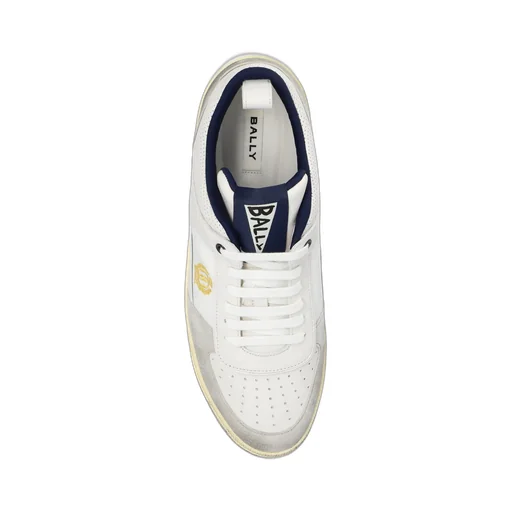 Low-Top Sneakers