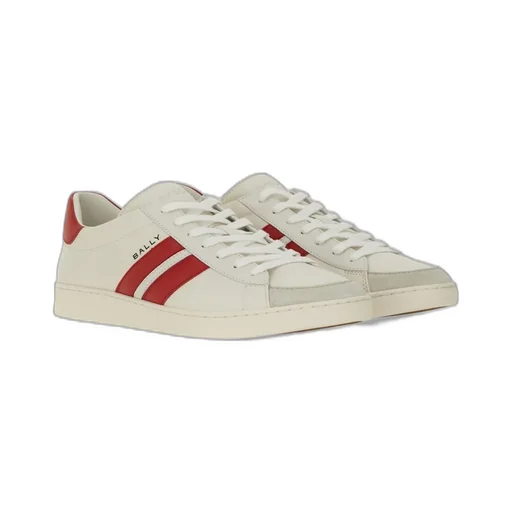 Low-Top Sneakers
