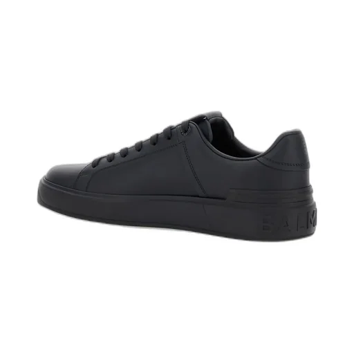 Low Top Sneakers