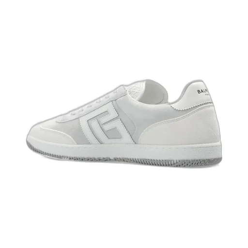 Low-Top Sneakers