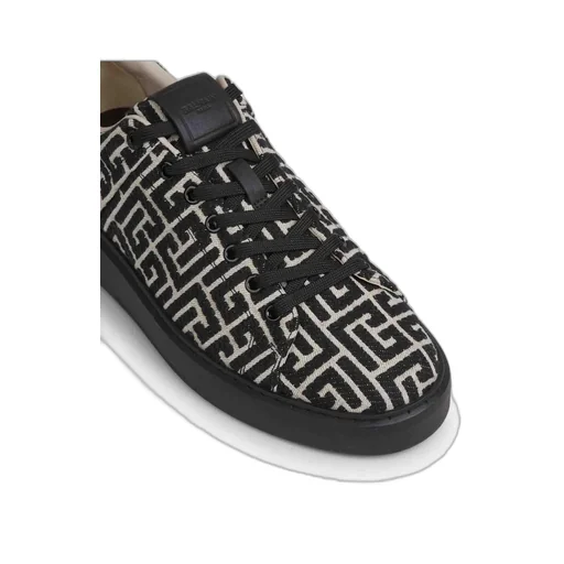 Low-Top Sneakers